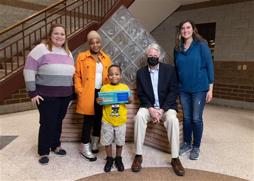 Photo of Fabrice Kayiranga and family