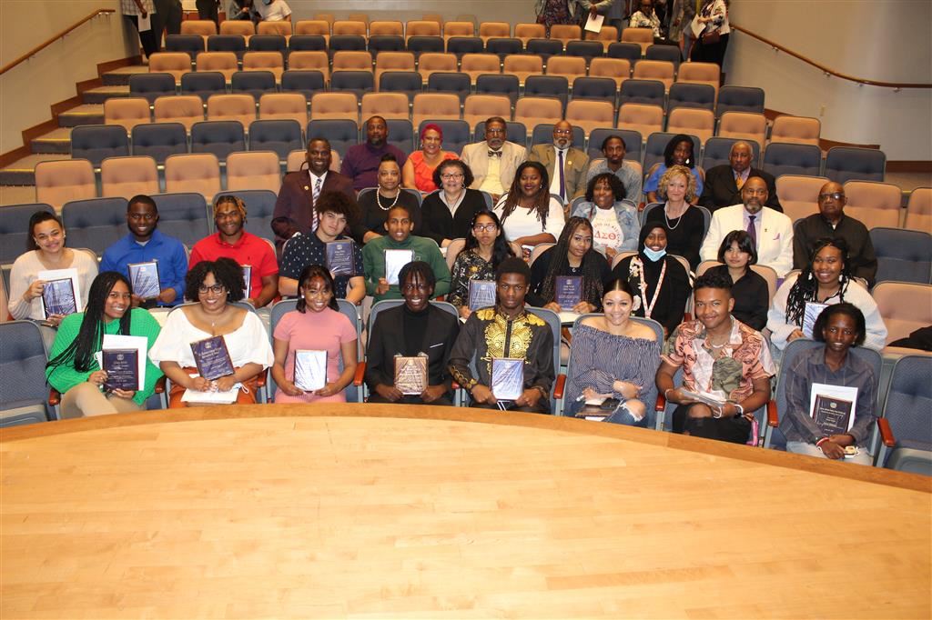 Group photo of all students at the My Brother's Keeper and Omega Psi Phi Scholarship Awards Program, with sponsors/organizers